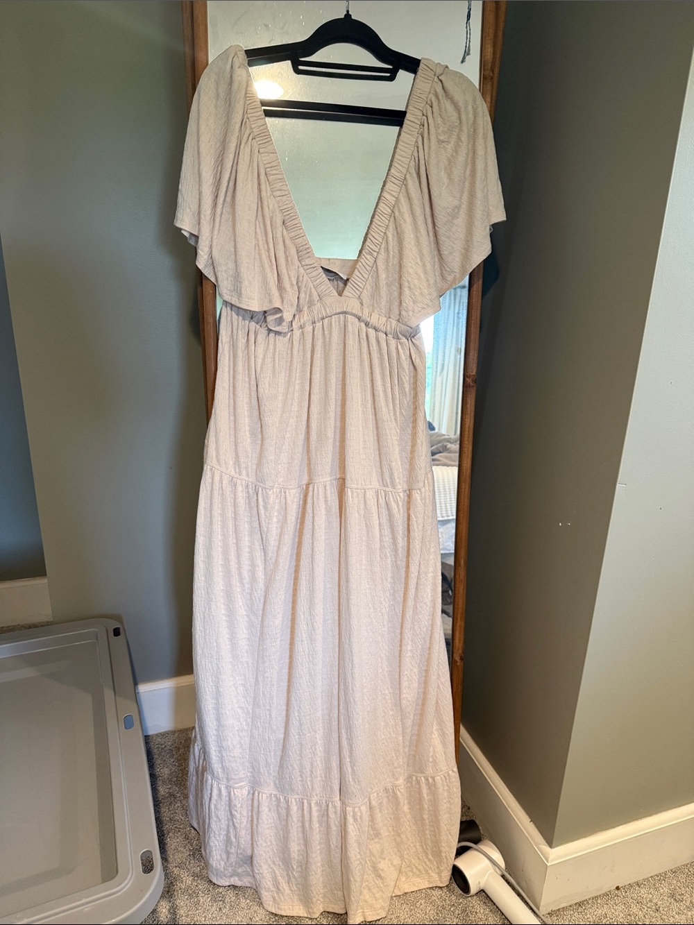 Free People Light Beige V-Neck Maxi Dress